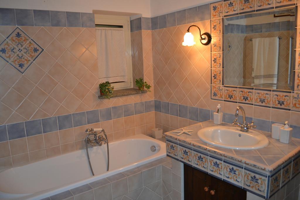 Il Poggio Degli Ulivi Apartment Trevignano Romano Room photo